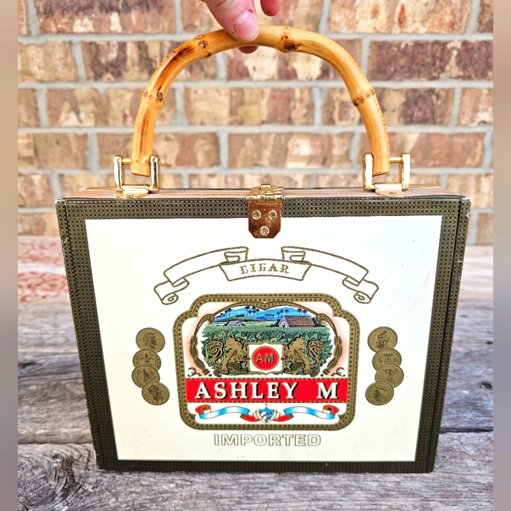 Vtg ASHLEY M Imported Cigar Bamboo Handle Purse/Bag with 2 Vintage Necklaces